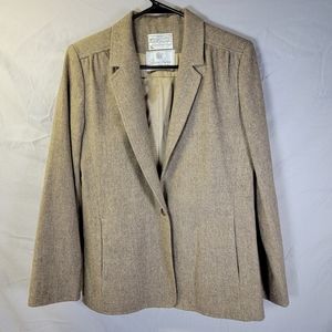 Miss Pendleton 100% virgin wool blazer
